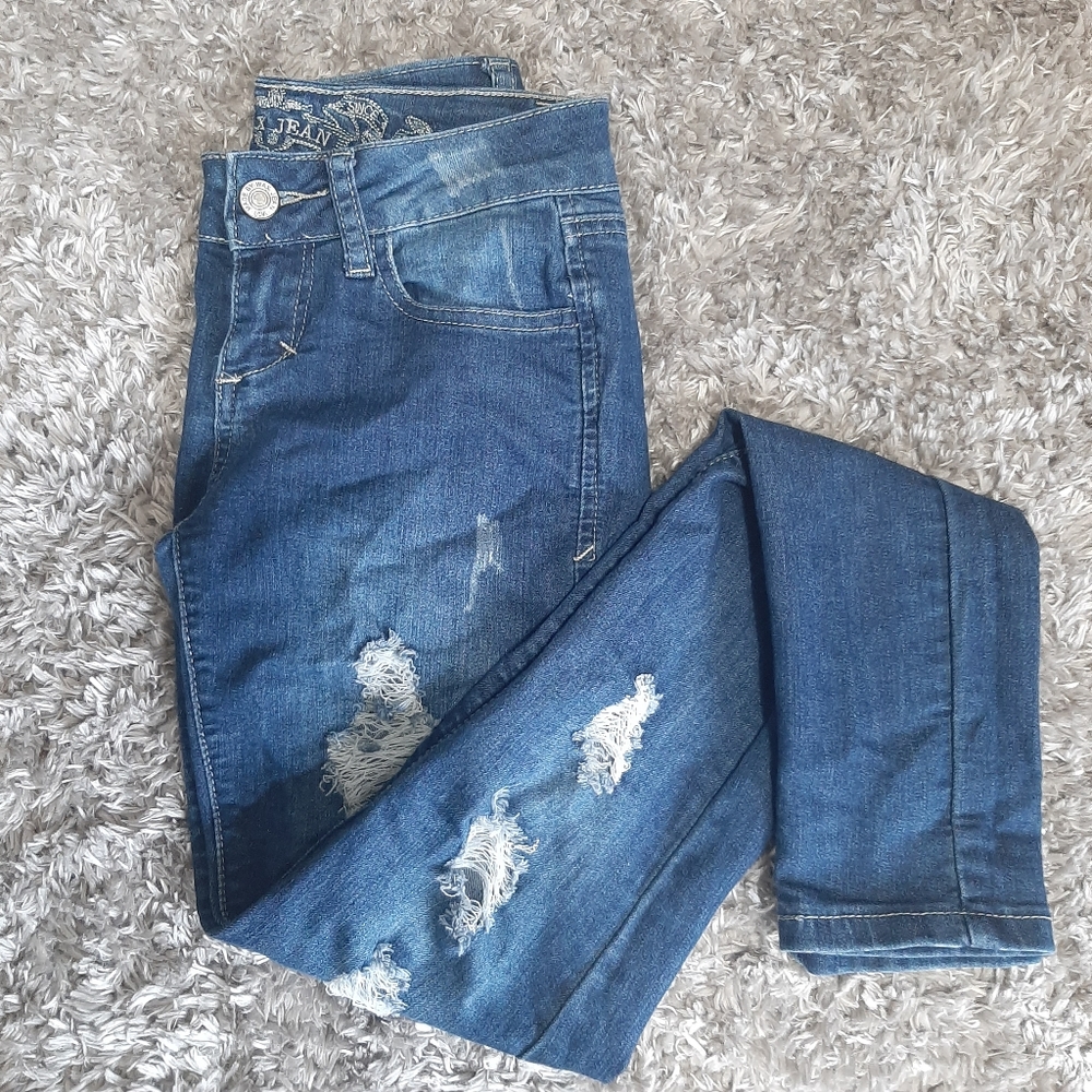 Low rise skinny jeans
